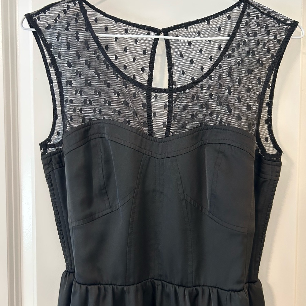 Guess Black Sleeveless Dress - Picture 2 of 10